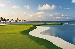 Golf - ®{The~Beach~Essence} @Tanama,Capcana +Pool+Gym+BBQ (Punta Cana)