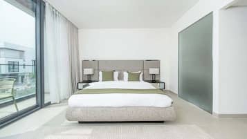 6 Schlafzimmer, Bügeleisen/Bügelbrett, kostenloses WLAN, Bettwäsche