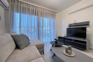 Living area - Athenean Gem Near Athens Metro Mall-C2 (Ilioupoli)