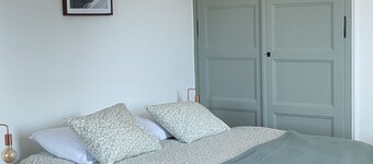 REIGNIER, Appt. 5 minutes from Léman Express 20 minutes from GENEVA airport