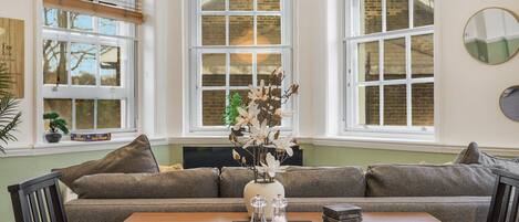 Family Apartment | Dining room