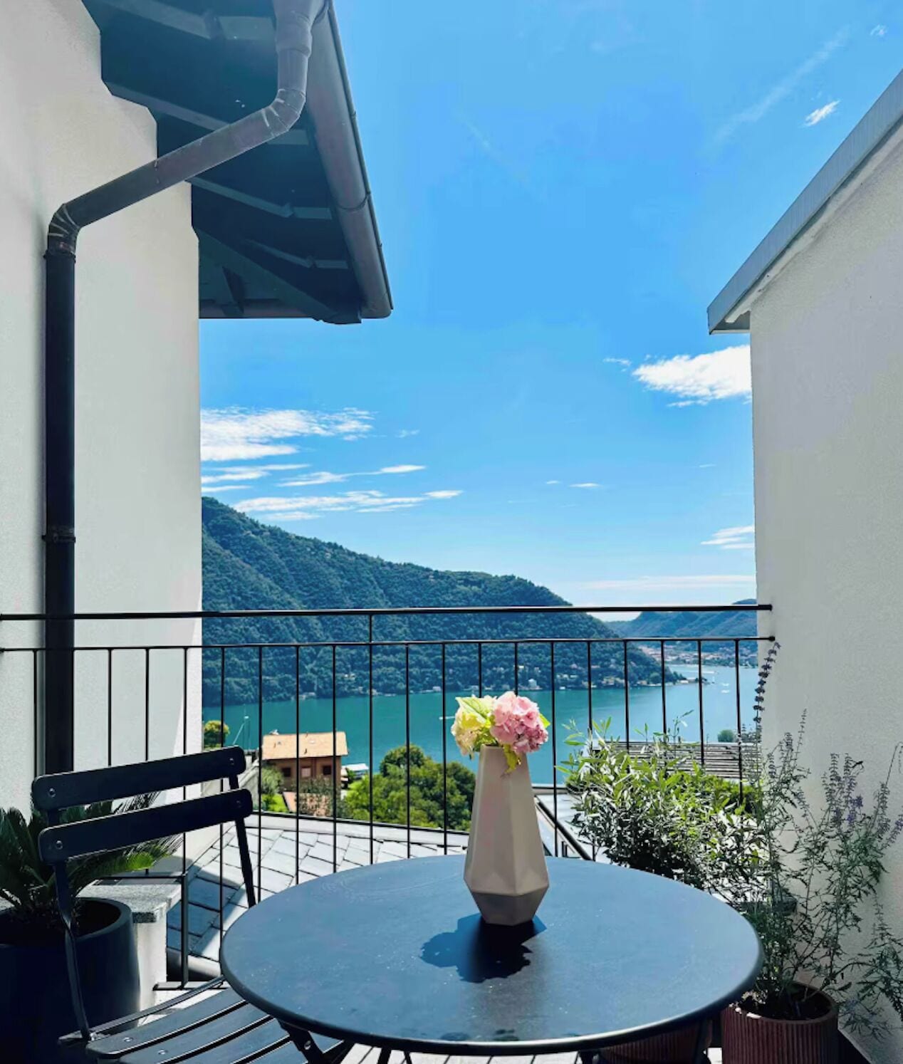 Villa, vue lac | Restauration extérieure