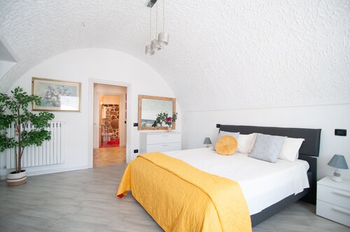 Archangel Holiday Homes - Uriele