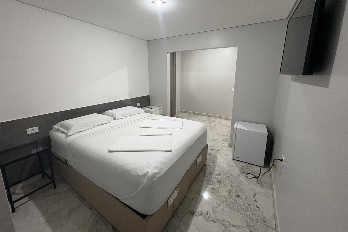 Wifi gratis y ropa de cama 