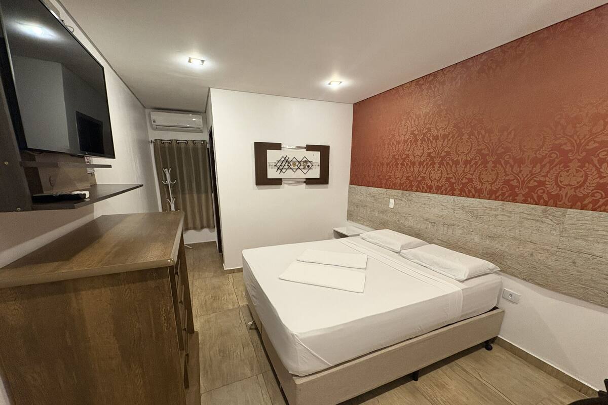 Wifi gratis y ropa de cama 