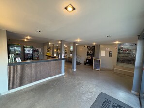 Reception - Hotel Paddock (São Paulo)