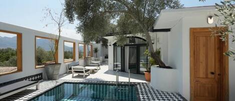 Casa de luna de miel, 1 habitación, alberca privada, vista a la montaña | Alberca | Alberca al aire libre por temporada