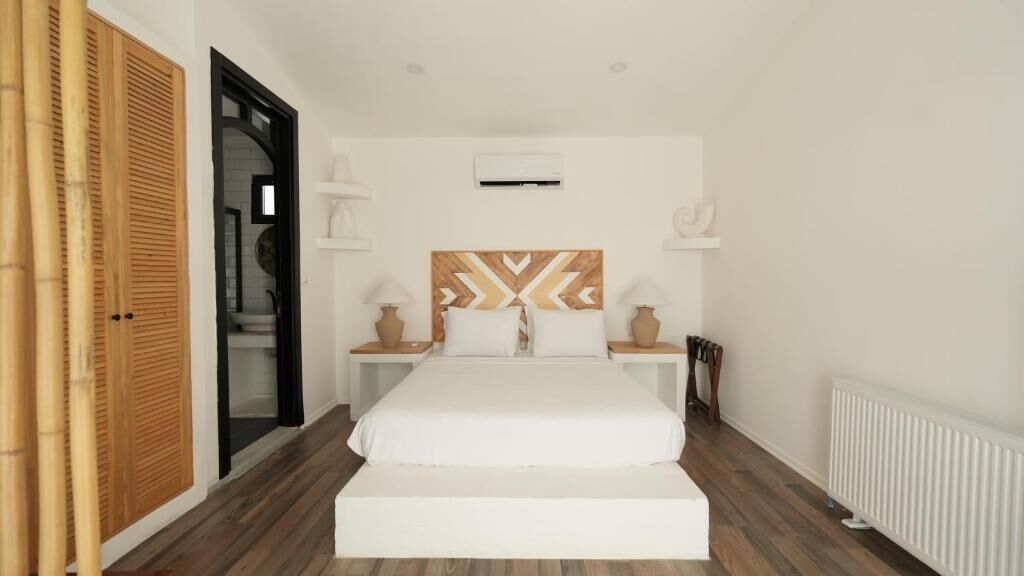 Talo, 2 makuuhuonetta, yksityinen uima-allas, kaupunkinäköala