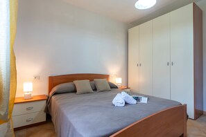 1 Schlafzimmer, WLAN, Bettwäsche