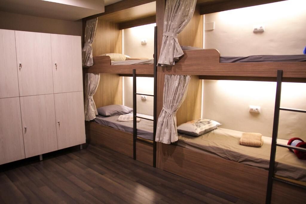 Dormitorio compartido, vistas a la ciudad