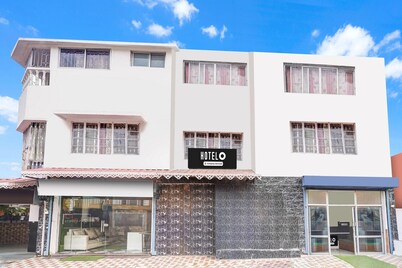 Hotel O Pradhan Nagar Prince Guest House