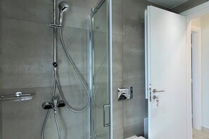 Hair dryer, towels, soap, toilet paper - Athenean Oasis In Ellinikon-C1 (Elliniko)
