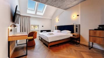 Standard-Doppel- oder -Zweibettzimmer | Schallisolierte Zimmer, Bügeleisen/Bügelbrett, kostenloses WLAN