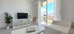 Apartment - White Aura by Staycom (Paphos)