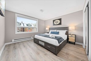 2 bedrooms, desk, iron/ironing board, free WiFi