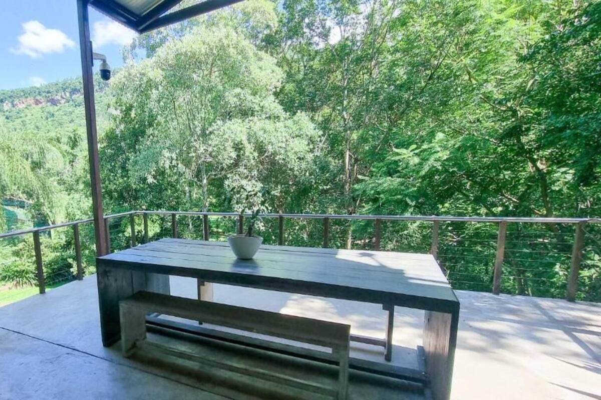 ハウス 3 ベッドルーム バリアフリー 喫煙可 | バルコニー