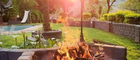 House, 3 Bedrooms, Accessible, Smoking | Property grounds