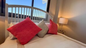 4 bedrooms, iron/ironing board, free WiFi, bed sheets - La Cala Hill Club Luxury Retreat | Mijas - Pass the Keys (Mijas)