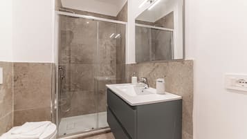 Condo, City View | Bathroom | Shower, free toiletries, hair dryer, bidet
