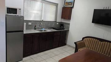 Apartment, 1 Bedroom | Private kitchen
