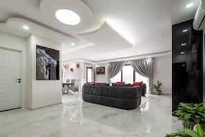 Interior - Adouna Exceptional Seaside Apartment (Dakar)