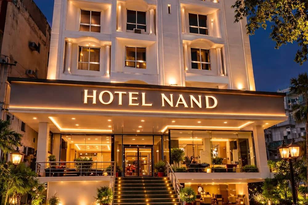 Glitz Nand -Nr Patna Railway Stn