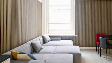 Condo, Non Smoking, Private Bathroom | Living area