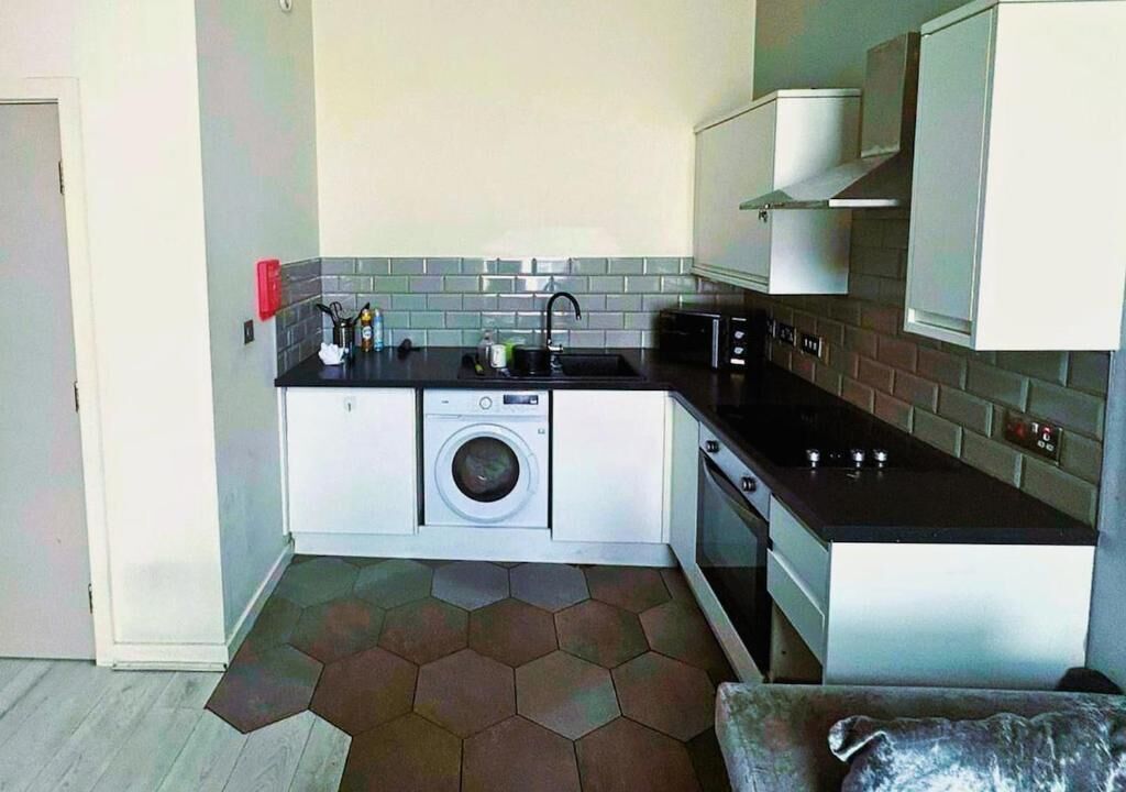 Condo, Non Smoking, Private Bathroom | Private kitchen
