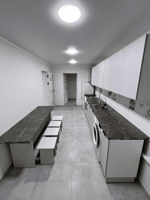 Family Cabin | Private kitchen - Apricot Lodge (Bishkek)