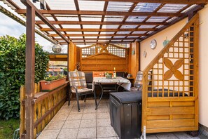 Outdoor dining - Holiday Apartment for 2 People (42 m²) in Wernigerode (Wernigerode)