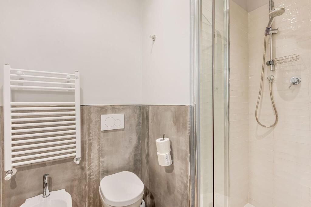 Dobbeltrom, 1 dobbeltseng, aircondition | Bad