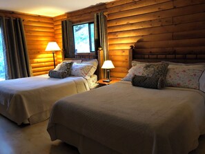 4 chambres, bureau, fer et planche à repasser, Wi-Fi gratuit