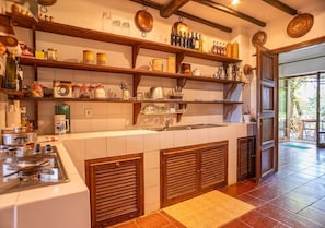 Private kitchen - Exclusive villa in Sabina with a view and a pool (Magliano Salvina)