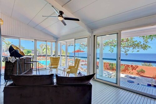 Villa Vue-Belle • 3 Ensuite Bedrooms • Pool • 5 min Walk to the Beach