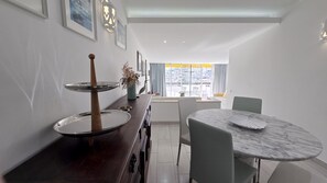 Dining - Amazing Sea View | Albufeira Center | Pool | 8 min to Beach (Albufeira)