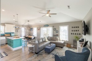 Smart TV - Sun Realty pet-friendly centrally-located oceanside home in KDH! (Kill Devil Hills)