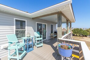 Terrace/patio - Sun Realty pet-friendly centrally-located oceanside home in KDH! (Kill Devil Hills)