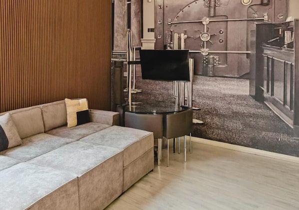 Family Condo, Non Smoking, Pets Not Allowed | Interior