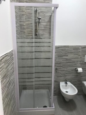 Doppelzimmer | Badezimmer