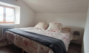 3 chambres, accès Internet, draps fournis