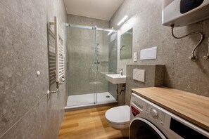 Apartamento Deluxe, vistas a la ciudad | Baño