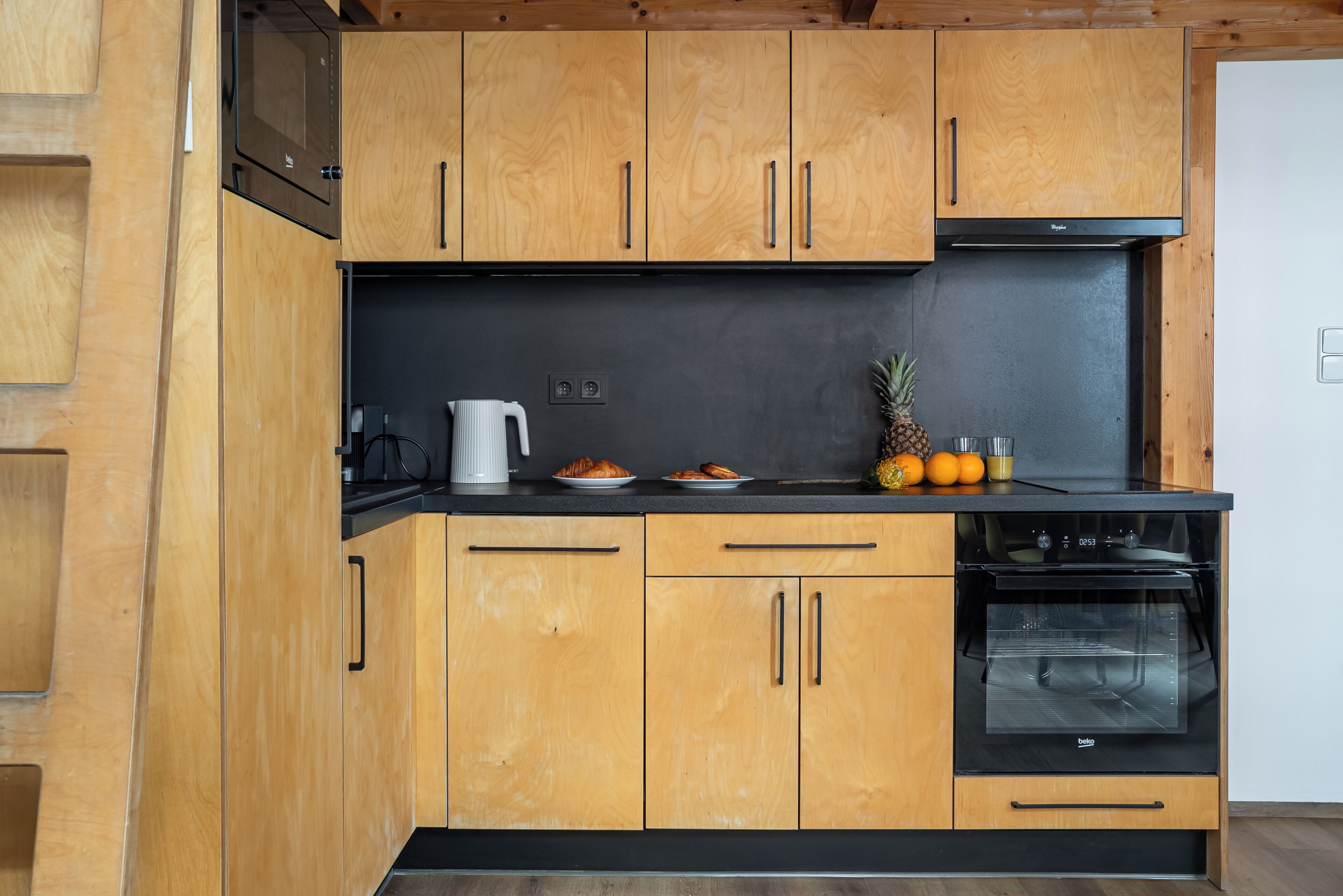 Deluxe-lejlighed - byudsigt | Privat køkken