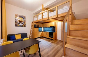 Apartamento Deluxe, vistas a la ciudad | Interior