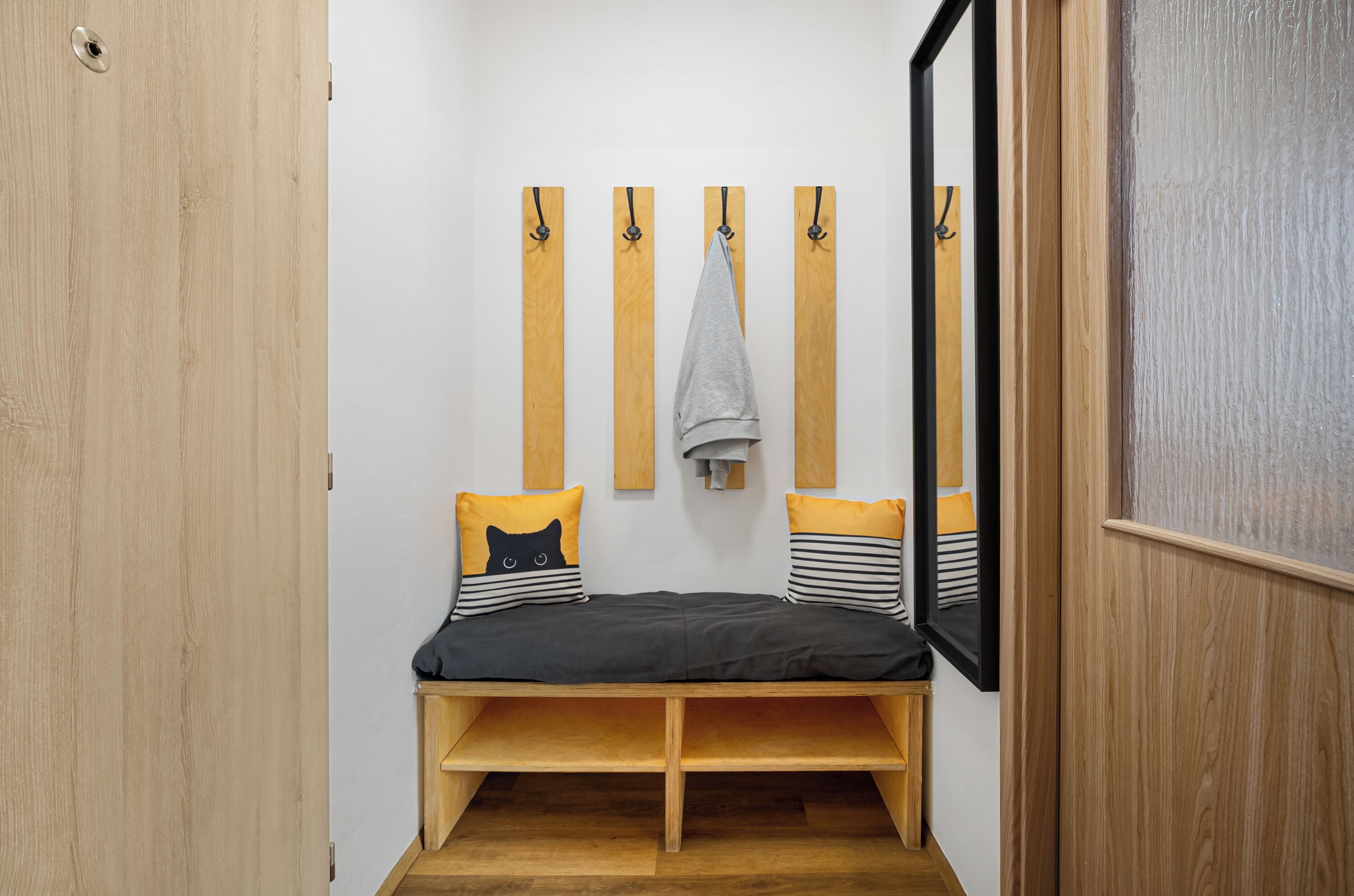 Deluxe Apartment, City View