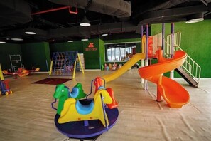 Children’s play area – outdoor - Vogue | Hera Tower Sports City near First Avenue Mall (Dubai)