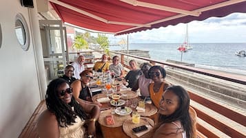Outdoor dining
