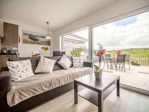 3 Bed in Portballintrae (oc-ii15686)