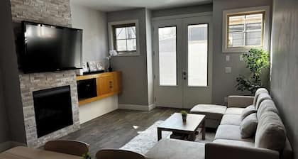 Raccoon - Private Unit near DT