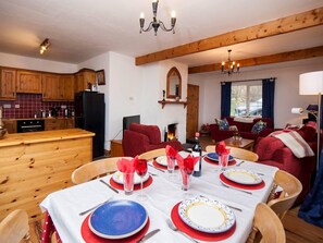 Dining - 4 Bed in Achill Island (oc-ii11020) (Doogort)