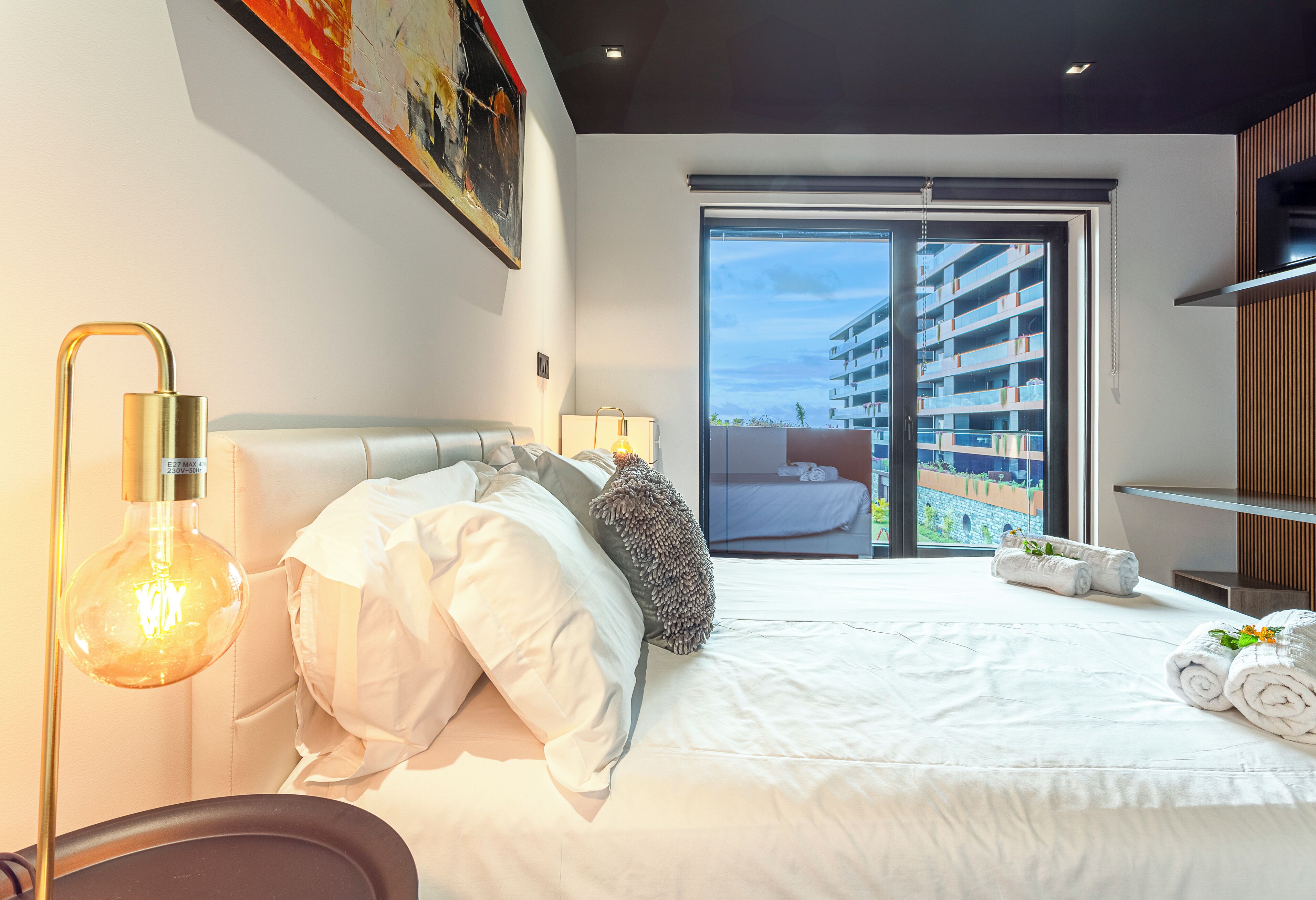 1 bedroom, iron/ironing board, internet, bed sheets